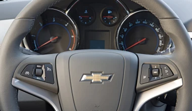 Chevrolet Cruze 1.6 LS