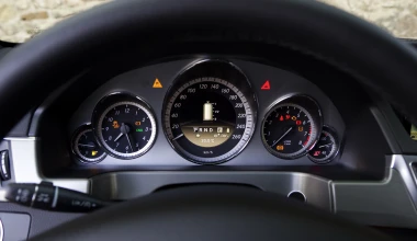 TEST: Mercedes Benz E 200 NGT