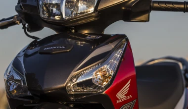 Νέο παπί Honda Supra-X 125 Helmin