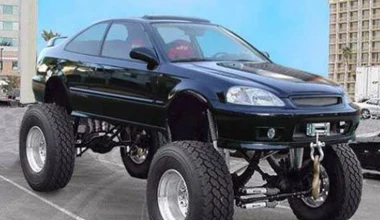 9 αυτοκίνητα με ΤΕΡΑΣΤΙΟΥΣ τροχούς