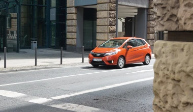 ΟΔΗΓΟΥΜΕ: Νέο Honda Jazz 1.3 2015