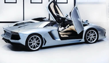 Lamborghini Aventador LP 700-4 Roadster