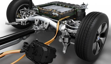 Νέα BMW 330e plug-in hybrid στη Φρανκφούρτη