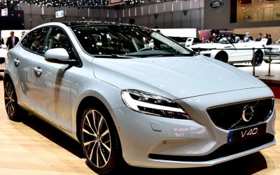 Αυτό είναι το ανανεωμένο Volvo V40