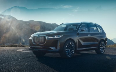 Πολυτελές και υβριδικό το μεγάλο SUV της BMW