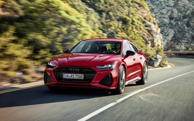 Το ολοκαίνουριο Audi RS 7 Sportback με τελική 305 km/h!