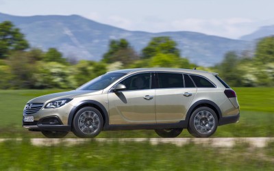 Νέο Opel Insignia Country Tourer