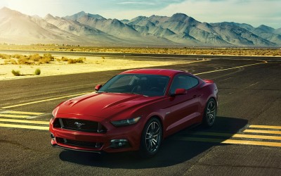 Η νέα Ford Mustang λάμπει στο Ντιτρόιτ