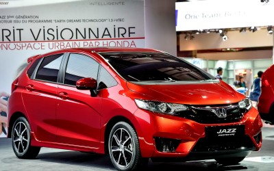 Νέο Honda Jazz 2015 1.3 i-VTEC (VIDEO)