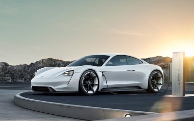 20.000 ενδιαφέρονται να αγοράσουν την ηλεκτρική Porsche!