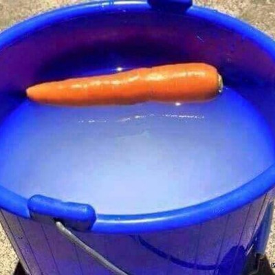 Ψάχνεις στις αγγελίες αυτοκινήτων  και βλέπεις αυτό!