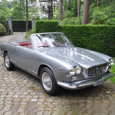 Lancia Flavia Vignale: Συνδυασμός