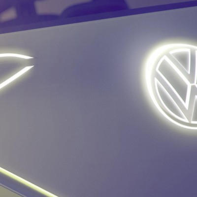 Επιμένει ηλεκτρικά η Volkswagen