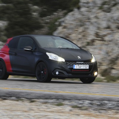 ΔΟΚΙΜΗ: Peugeot 208 GTi THP 208 by Peugeot Sport