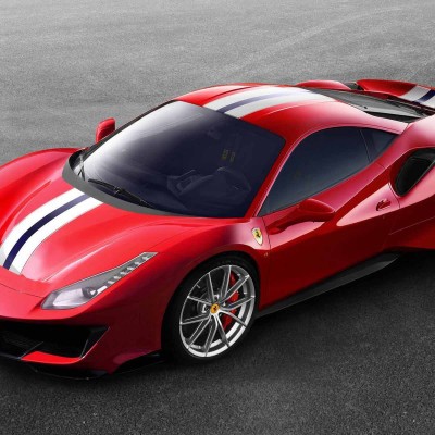 Νέα Ferrari 488 Pista