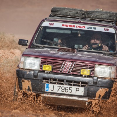 To Panda δεν κολλάει πουθενά! (vid)