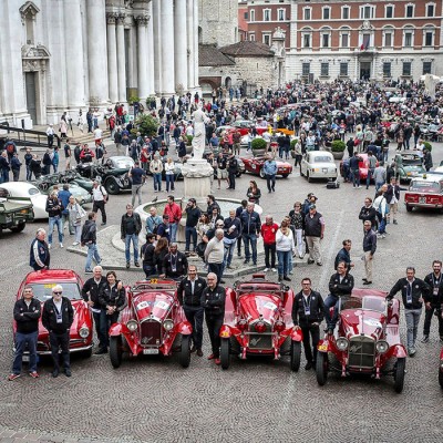 Οι εντυπωσιακές Alfa Romeo στο Mille Miglia (vid)