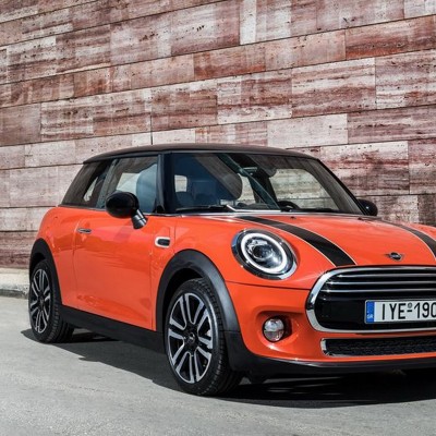 ΟΔΗΓΟΥΜΕ: Νέο Mini Cooper 2018