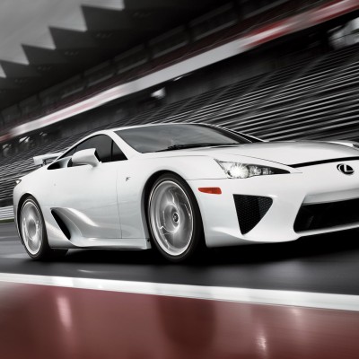 Lexus LF-A: Τίτλοι τέλους