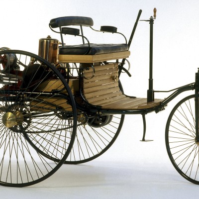 H Mercedes-Benz πουλάει το πρώτο της αυτοκίνητο