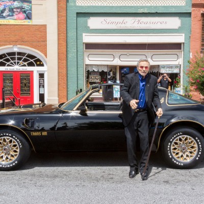 Σε πλειστηριασμό η Pontiac του Burt Reynolds