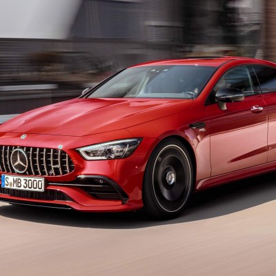 Αυτή είναι η «βασική» Mercedes-AMG GT