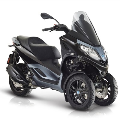 Νέο Piaggio MP3 300 από 6.350 ευρώ