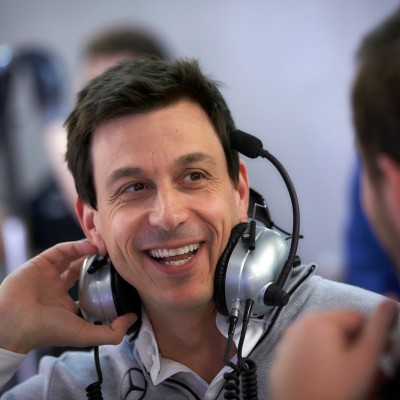 Toto Wolff: Το παιδί που μοίραζε κεριά στους δρόμους της Βιέννης σήμερα είναι ηγέτης στη Formula 1