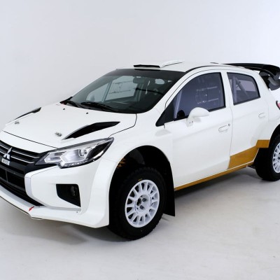 Mitsubishi EVO υπό... κλίμακα!