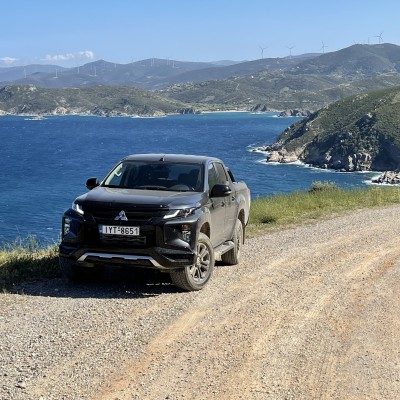 Δοκιμάζουμε το Mitsubishi L200 Black Edition: Blackout