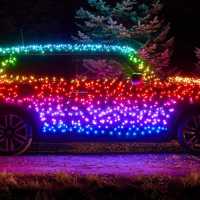 Η Mini στολίζει ένα Cooper με 2.000 LED για φιλανθρωπικούς σκοπούς!