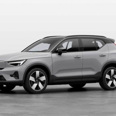 Νέα Volvo XC40 και C40 Recharge: Πίσω κίνηση και έως 62 km μεγαλύτερη αυτονομία