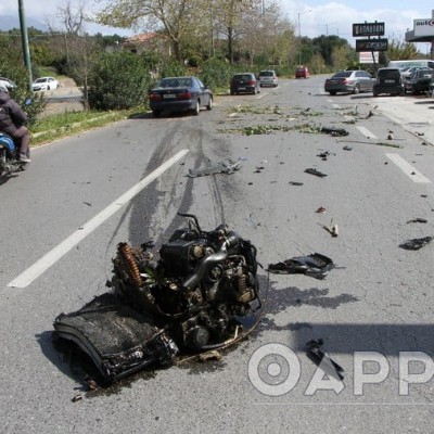 Καλαμάτα: Σοκαριστικό τροχαίο με Golf – Εκσφενδονίστηκε ο κινητήρας [video]