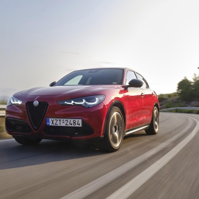 Δοκιμή Alfa Romeo Stelvio 2.2D Q4: Timeless beauty