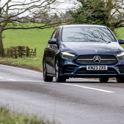 Δοκιμή Mercedes-Benz B 200 163 PS: Plus size model