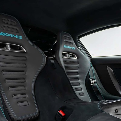 Πωλείται μεταχειρισμένη Mercedes-AMG One: Με τιμή όσο μια έπαυλη!