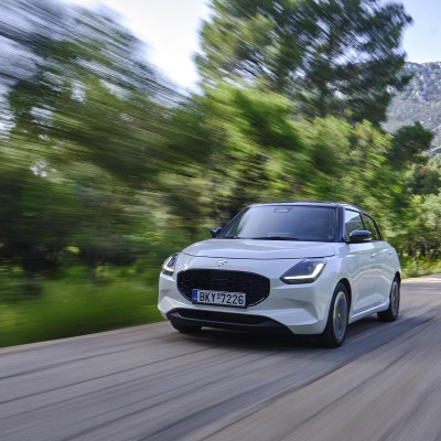 Δοκιμή Suzuki Swift 1.2 Hybrid - High value