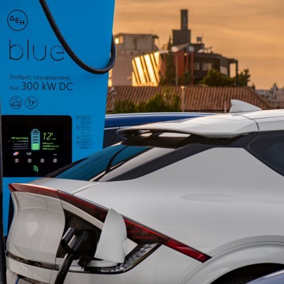 Τρία χρόνια ΔΕΗ blue: Μάθε πόσα σημεία πρόσβασης διαθέτει σήμερα!