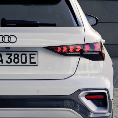 Νέο υβριδικό Audi Α3 με 204 ίππους που καίει λιγότερο και από diesel - Πρώτη τιμή