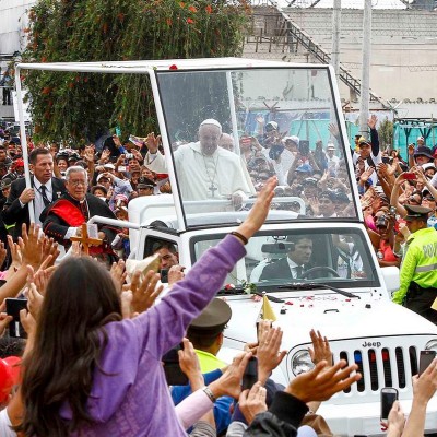 Τα αυτοκίνητα του Πάπα Φραγκίσκου – Το τελευταίο ήταν ηλεκτρικό!