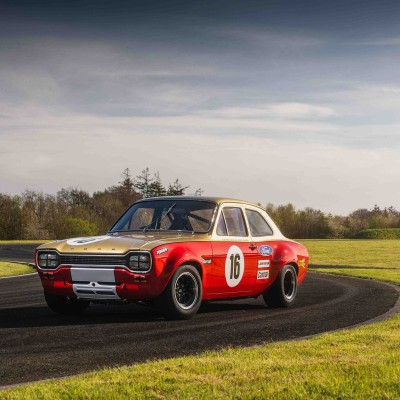 Video: Το πιο ιστορικό Ford Escort… ξαναγεννιέται