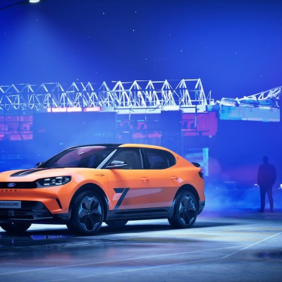 Ο βασιλιάς πήρε το Ford των 41.200 ευρώ!