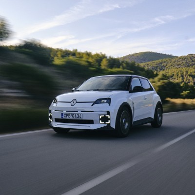Δοκιμή Renault 5 E-Tech 40 kWh 120 PS: Influencer