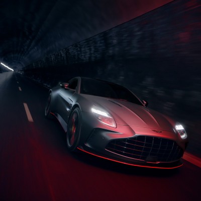 Aston Martin Vantage S: Πόσο την αλλάζει ένα γράμμα;