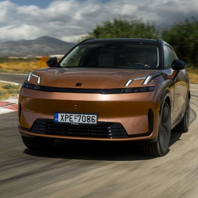 Οδηγούμε στην πίστα των Μεγάρων το νέο Lynk & Co 08