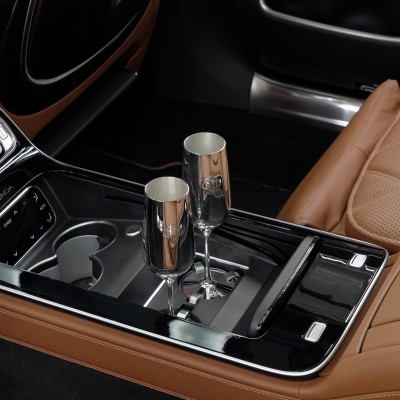 H κορυφαία Mercedes-Benz της ιστορίας - Έχει ακόμη και ποτήρια σαμπάνιας