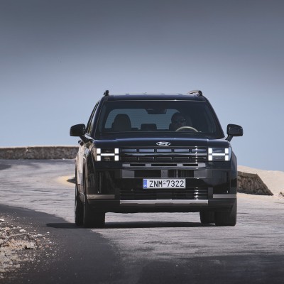 Δοκιμή Hyundai Santa FE PHEV AWD: Από λευκό χαρτί