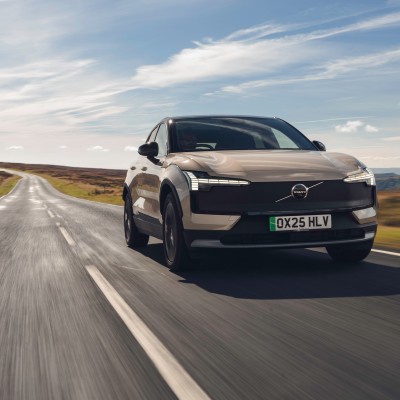 Δοκιμή Volvo EX30 Cross Country Twin Motor: Τα φαινόμενα απατούν