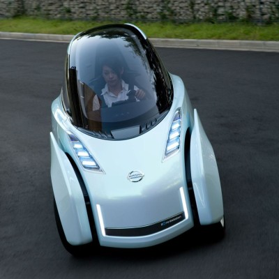 Η Nissan εξελίσσει το Twizy σε μοτό