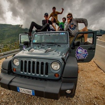 H Jeep ‘σκαρφαλώνει’ στην Κάλυμνο. Ξανά